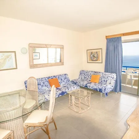 Paradise View Apartment *
